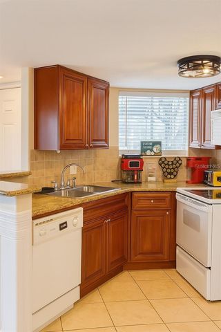 1948 LAKE ATRIUMS CIRCLE 118, Orlando, FL 32839