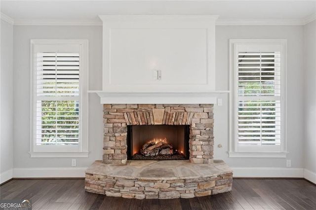 206 Crescent Moon Way, Canton, GA 30114