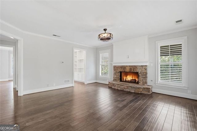 206 Crescent Moon Way, Canton, GA 30114