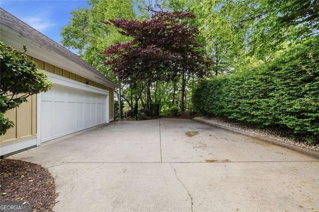 206 Crescent Moon Way, Canton, GA 30114