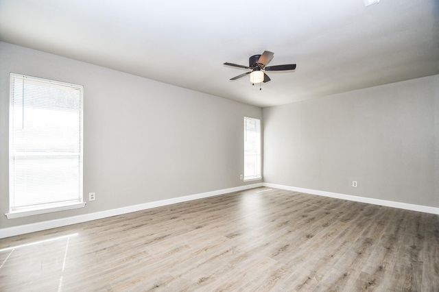 6911 Winding Trace Drive, Houston, TX 77086