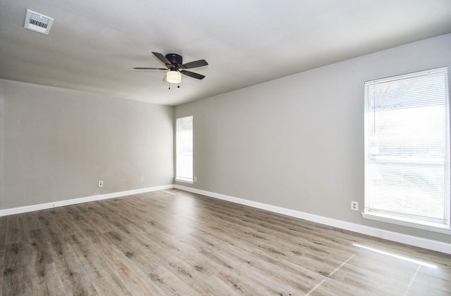 6911 Winding Trace Drive, Houston, TX 77086