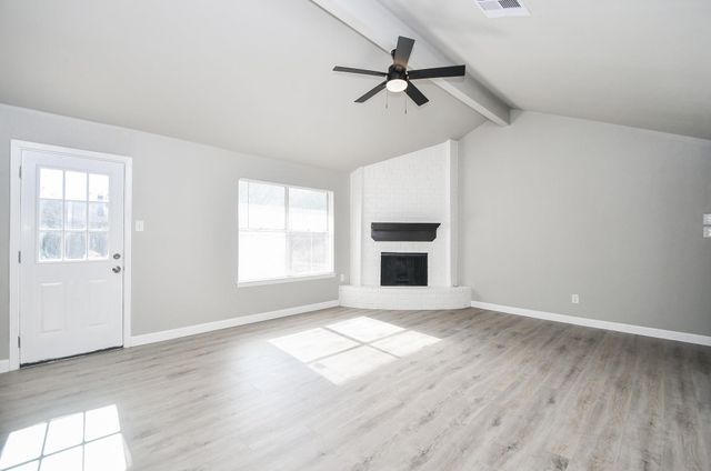 6911 Winding Trace Drive, Houston, TX 77086