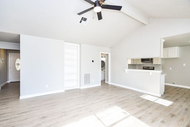 6911 Winding Trace Drive, Houston, TX 77086