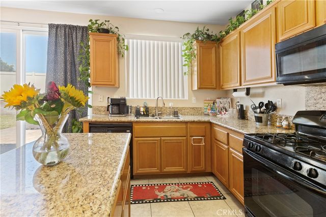11643 Raptor Lane, Desert Hot Springs, CA 92240