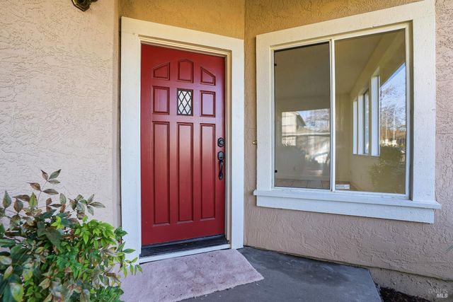 1997 Rainier Cir, Petaluma, CA 94954