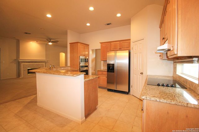 34 Silverhorn, San Antonio, TX 78216