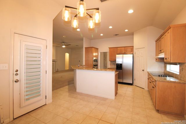 34 Silverhorn, San Antonio, TX 78216