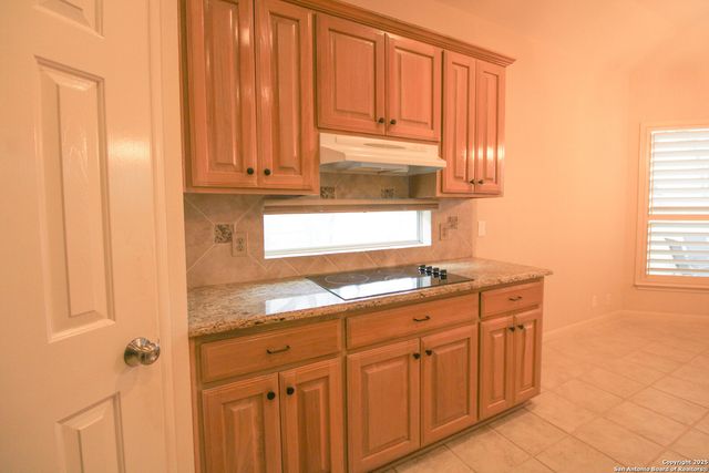 34 Silverhorn, San Antonio, TX 78216