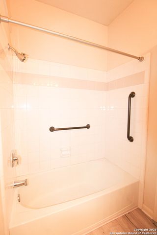 34 Silverhorn, San Antonio, TX 78216