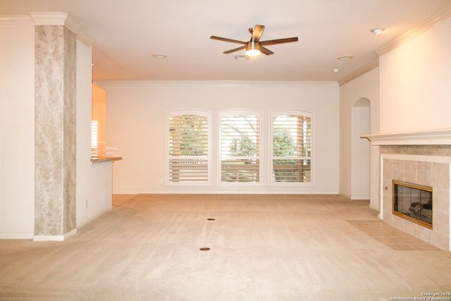 34 Silverhorn, San Antonio, TX 78216