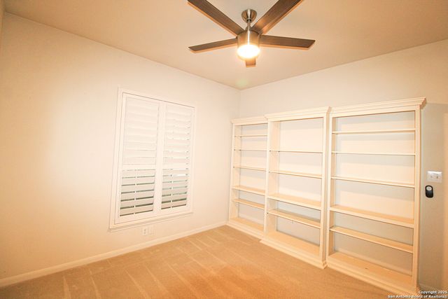 34 Silverhorn, San Antonio, TX 78216