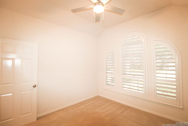 34 Silverhorn, San Antonio, TX 78216