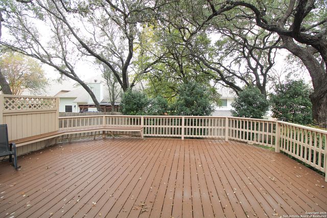 34 Silverhorn, San Antonio, TX 78216