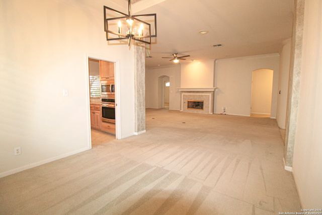 34 Silverhorn, San Antonio, TX 78216