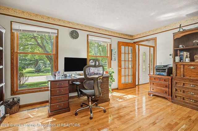 4288 Indian Glen Drive, Okemos, MI 48864