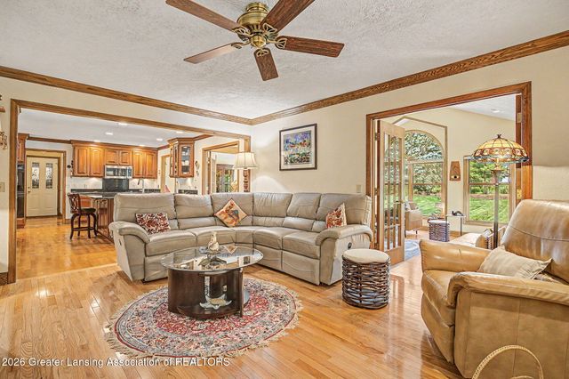 4288 Indian Glen Drive, Okemos, MI 48864