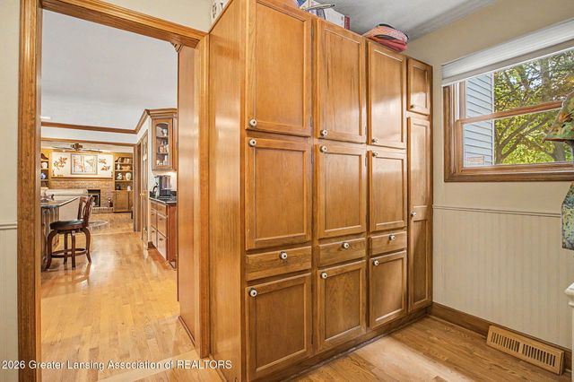4288 Indian Glen Drive, Okemos, MI 48864