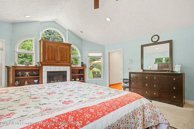 4288 Indian Glen Drive, Okemos, MI 48864