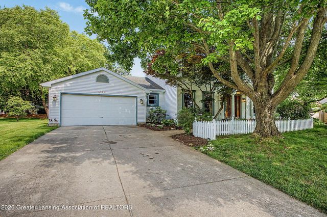 4288 Indian Glen Drive, Okemos, MI 48864
