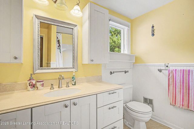 4288 Indian Glen Drive, Okemos, MI 48864