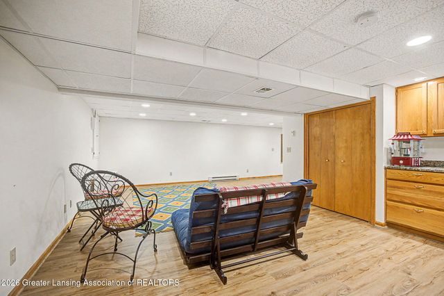 4288 Indian Glen Drive, Okemos, MI 48864