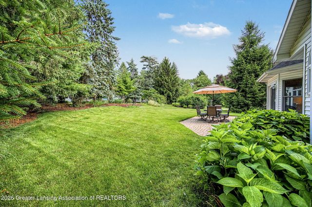 4288 Indian Glen Drive, Okemos, MI 48864