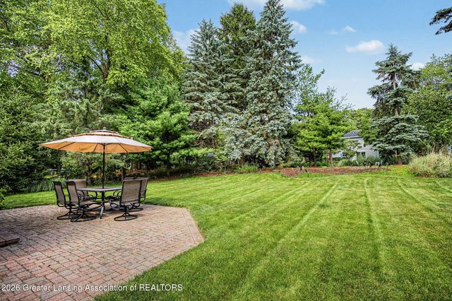 4288 Indian Glen Drive, Okemos, MI 48864