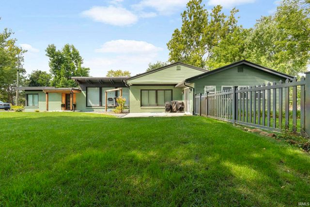 3340 Greenleaf Boulevard, Elkhart, IN 46514