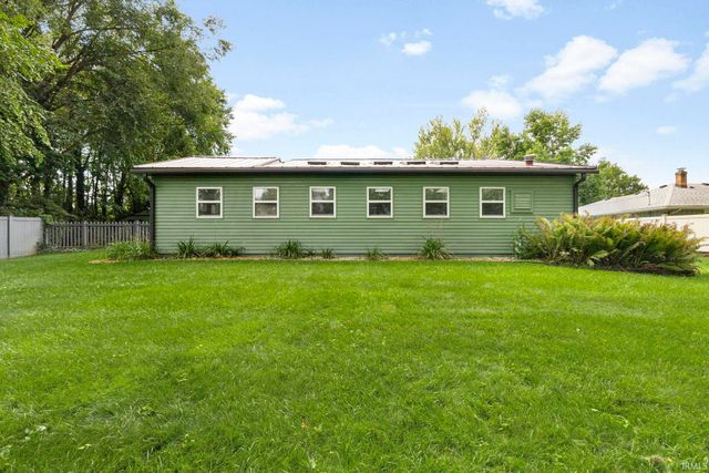 3340 Greenleaf Boulevard, Elkhart, IN 46514