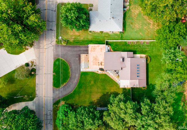 3340 Greenleaf Boulevard, Elkhart, IN 46514