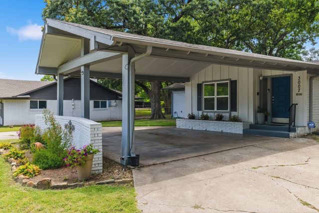 3007 Tanglewood Drive, Commerce, TX 75428