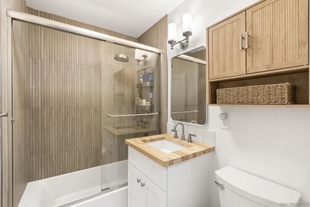 7319 Cuvier St, La Jolla, CA 92037