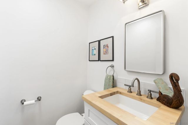 7319 Cuvier St, La Jolla, CA 92037