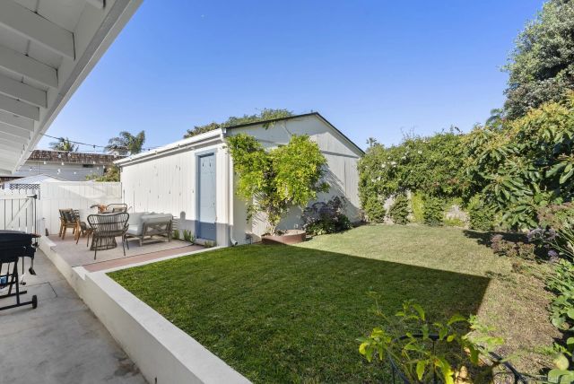 7319 Cuvier St, La Jolla, CA 92037