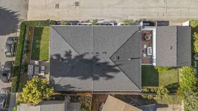 7319 Cuvier St, La Jolla, CA 92037