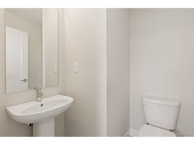 1470 Wolff St 113, Denver, CO 80204