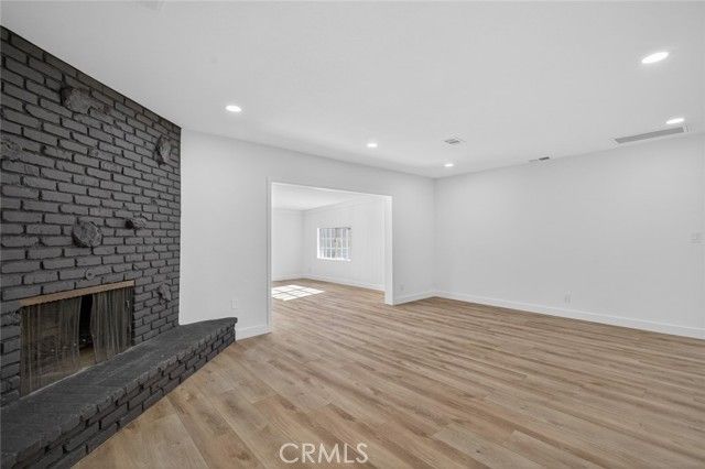 9587 Bolton, Montclair, CA 91763