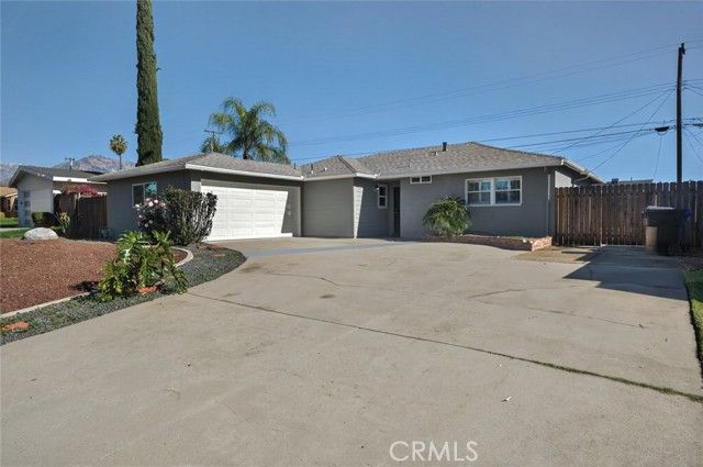 9587 Bolton, Montclair, CA 91763