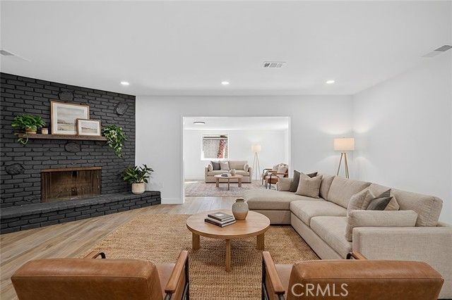 9587 Bolton, Montclair, CA 91763