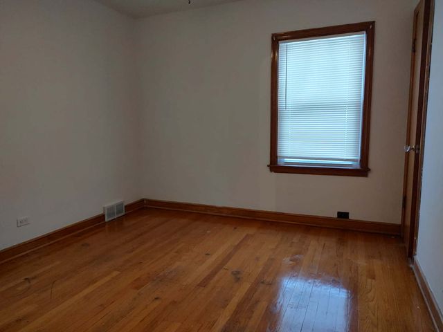 4731 S Kostner Avenue, Chicago, IL 60632
