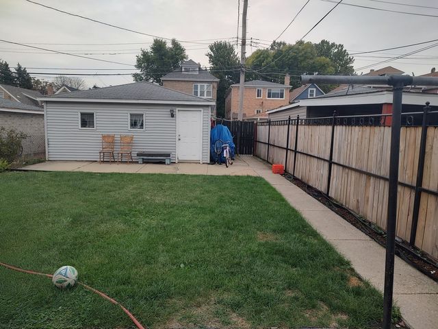 4731 S Kostner Avenue, Chicago, IL 60632