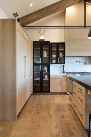 150 Brookwood Road, Woodside, CA 94062