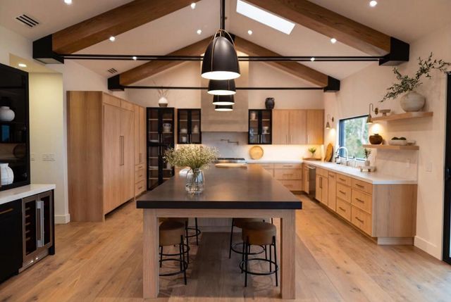 150 Brookwood Road, Woodside, CA 94062