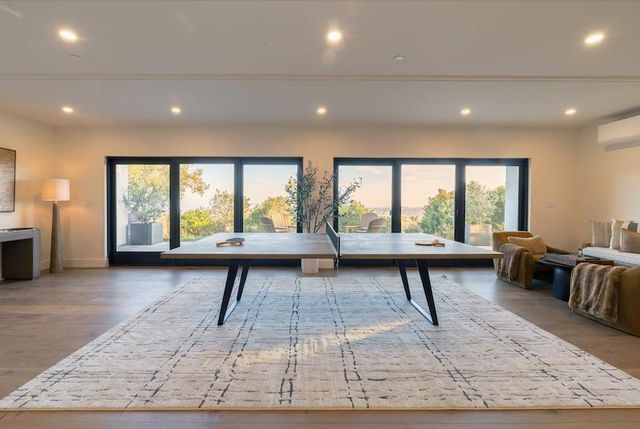 150 Brookwood Road, Woodside, CA 94062