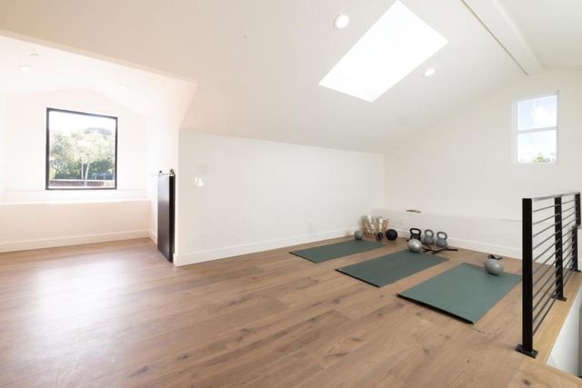 150 Brookwood Road, Woodside, CA 94062