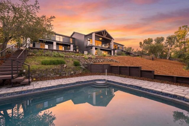 150 Brookwood Road, Woodside, CA 94062