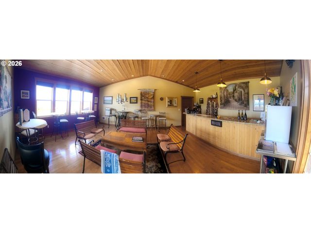 18700 Nw ADCOCK Rd, Yamhill, OR 97148
