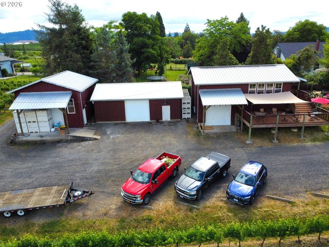18700 Nw ADCOCK Rd, Yamhill, OR 97148