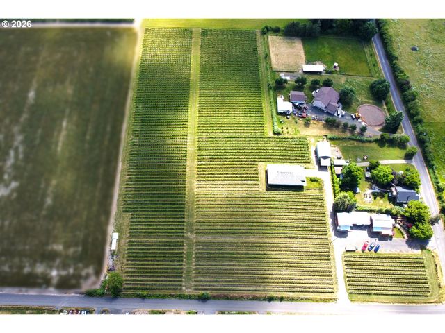 18700 Nw ADCOCK Rd, Yamhill, OR 97148